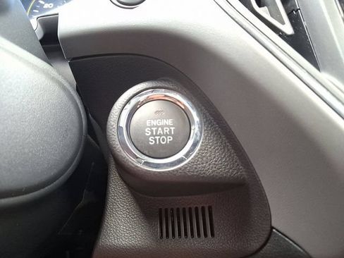 Used 2025 Subaru Crosstrek 2.5i Sport AWD/4WD image 28