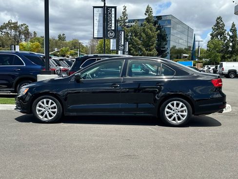 Used 2015 Volkswagen Jetta SE FWD image 6