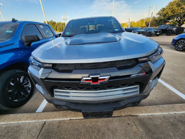 Used 2026 Chevrolet Colorado ZR2 AWD/4WD image 2