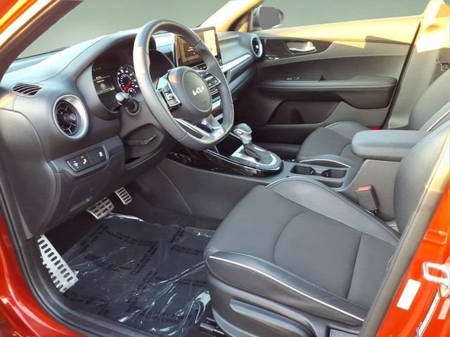 Used 2024 Kia Forte GT-Line w/ GT-Line Premium Package FWD image 11