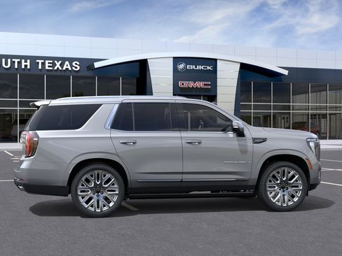 New 2026 GMC Yukon Denali Ultimate AWD/4WD image 5