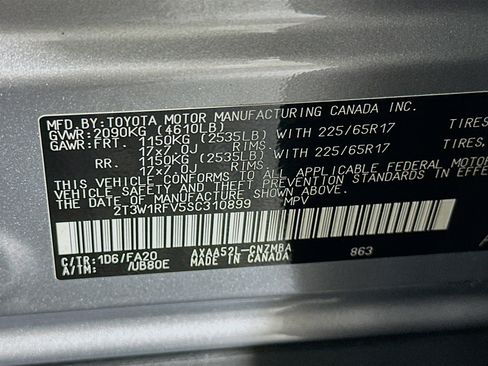 Used 2025 Toyota RAV4 XLE FWD image 12