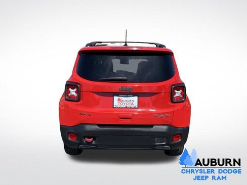 Used 2020 Jeep Renegade Trailhawk w/ Cold Weather Group AWD/4WD image 6