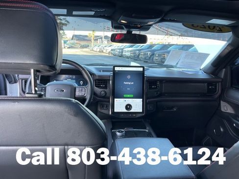 Used 2023 Ford Expedition Limited image 15