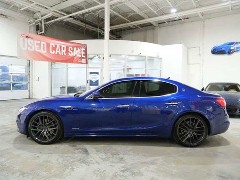 Used 2019 Maserati Ghibli S GranSport image 6