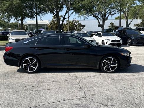 Used 2022 Honda Accord Sport Special Edition image 2