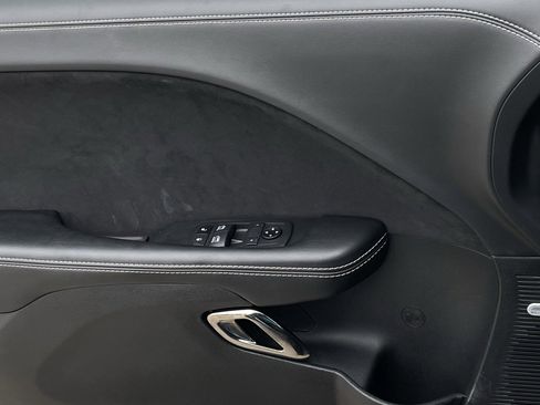 Used 2020 Dodge Challenger SRT Hellcat Redeye image 20