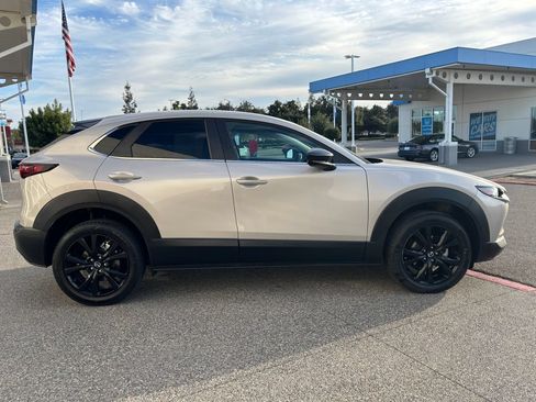 Used 2024 MAZDA CX-30 AWD 2.5 S w/ Select Sport Pkg image 4