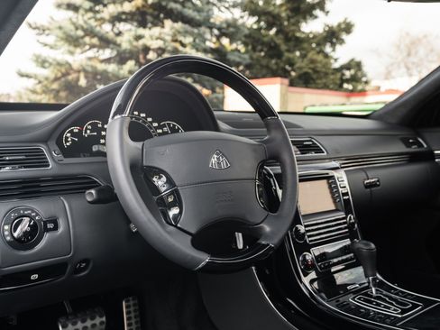 Used 2009 Maybach 57 S image 9