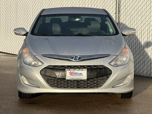 Used 2013 Hyundai Sonata Hybrid image 6
