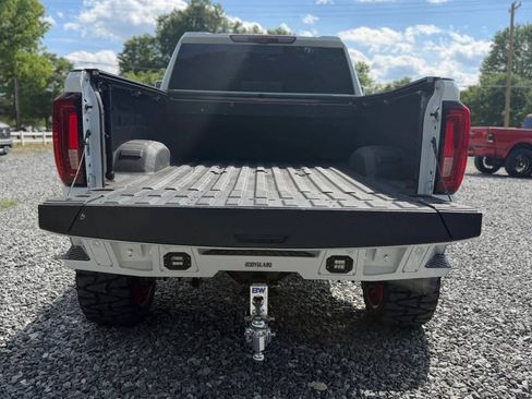 Used 2020 GMC Sierra 2500 Denali w/ Denali Ultimate Package AWD/4WD image 7