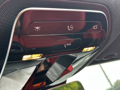 Certified 2022 Mercedes-Benz SL 63 AMG 4MATIC image 32