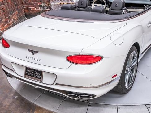 Used 2023 Bentley Continental GT Mulliner AWD/4WD image 12