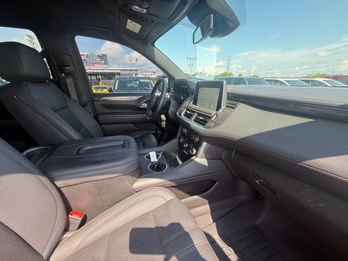 Used 2024 Chevrolet Tahoe RST w/ Luxury Package AWD/4WD image 25