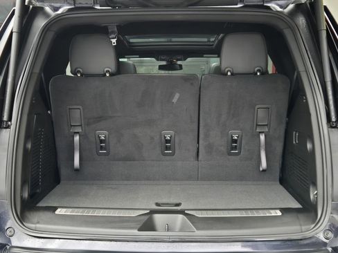 Used 2022 Chevrolet Tahoe Z71 image 19