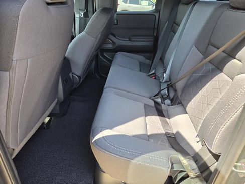 New 2027 Nissan Frontier SV w/ Tow Package RWD image 14
