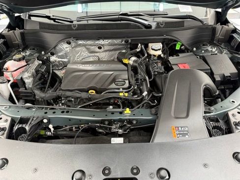New 2026 Chevrolet Trax LT w/ LT Convenience Package FWD image 8