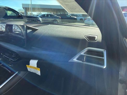 Certified 2025 BMW i4 eDrive40 w/ Premium Package RWD image 19
