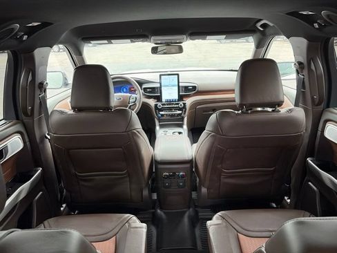 Used 2022 Ford Explorer King Ranch w/ Premium Technology Package AWD/4WD image 22
