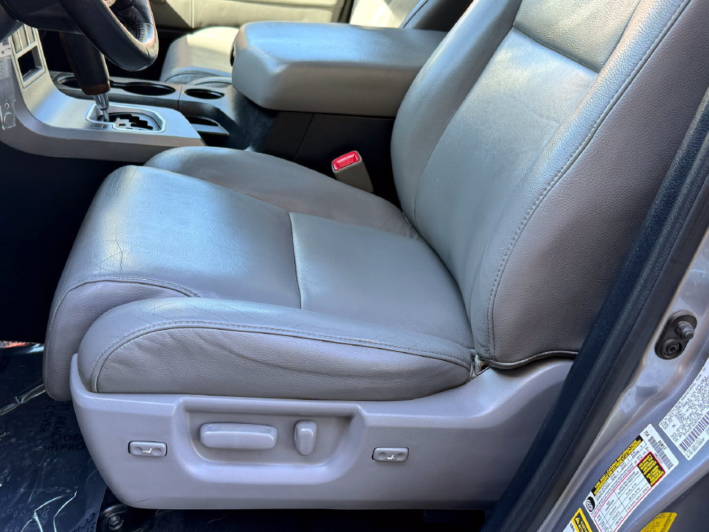 Used 2012 Toyota Tundra Limited w/ Memory Pkg AWD/4WD image 20