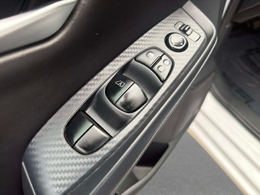 Used 2024 Nissan Sentra SV FWD image 19