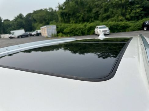 Certified 2023 Cadillac XT4 Premium Luxury AWD/4WD image 12