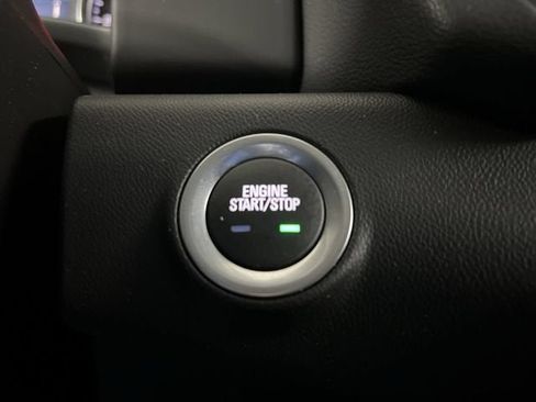 Certified 2024 GMC Terrain SLE w/ Driver Convenience Package AWD/4WD image 16
