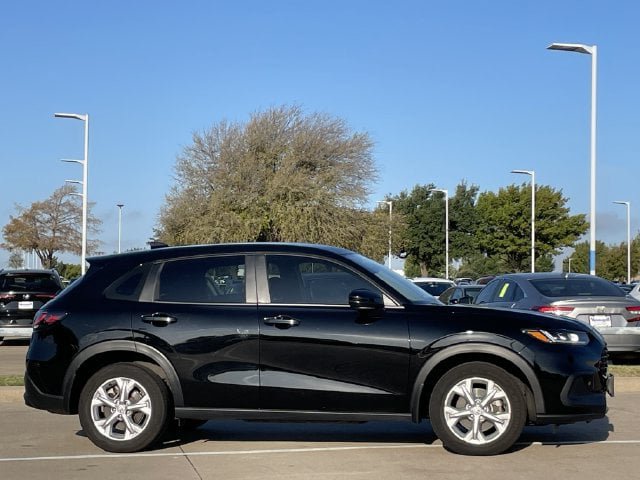 Used 2024 Honda HR-V LX image 3