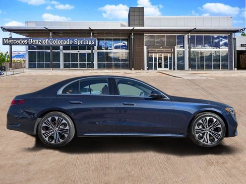 New 2026 Mercedes-Benz E 350 4MATIC Sedan image 4