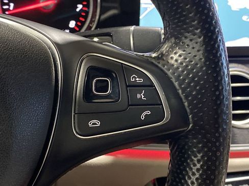 Used 2017 Mercedes-Benz E 300 image 12