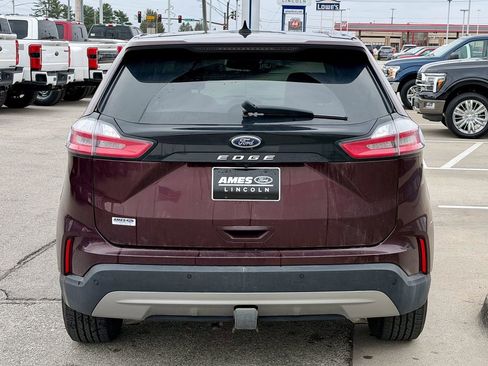 Used 2021 Ford Edge SEL w/ Convenience Package image 5