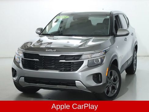 Used 2024 Kia Seltos LX AWD/4WD image 4