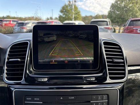 Used 2017 Mercedes-Benz GLE 350 4MATIC image 28