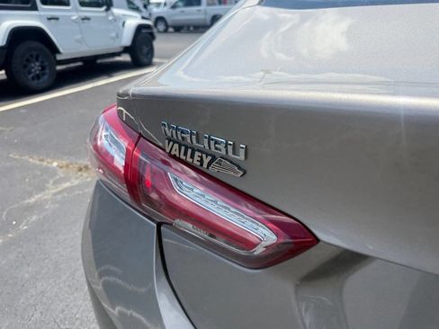Used 2024 Chevrolet Malibu LT FWD image 43