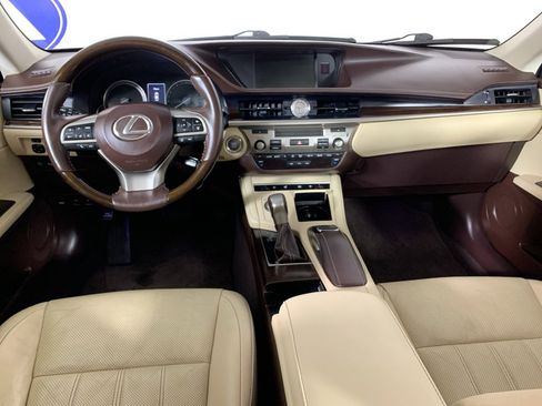 Used 2017 Lexus ES 350 image 35