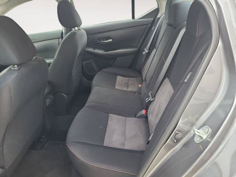 Used 2021 Nissan Sentra SR FWD image 17