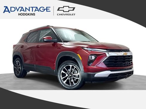 Used 2024 Chevrolet TrailBlazer LT w/ Convenience Package AWD/4WD image 1