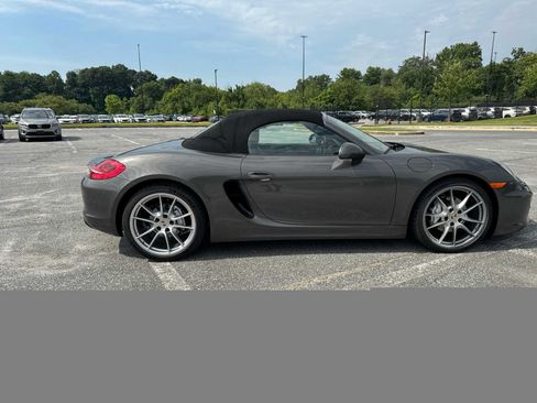 Used 2013 Porsche Boxster RWD image 16