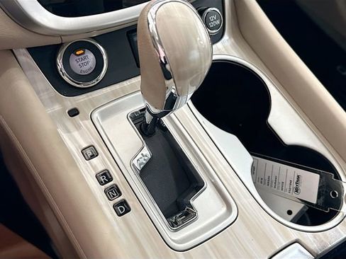 Used 2015 Nissan Murano SL w/ Cargo Package image 18