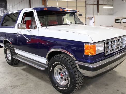 Used 1988 Ford Bronco AWD/4WD image 8