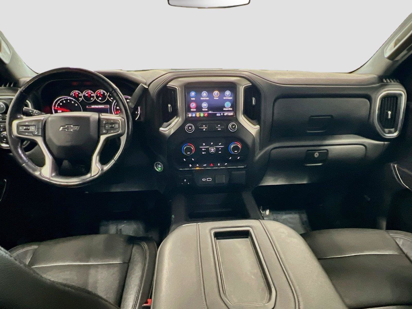 Used 2019 Chevrolet Silverado 1500 RST AWD/4WD image 31