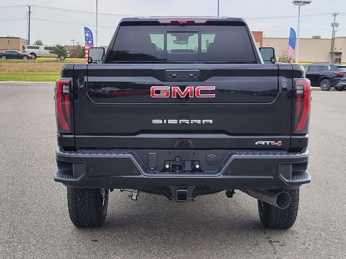 New 2025 GMC Sierra 3500 AT4 w/ Technology Package image 46
