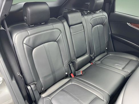 Used 2020 Lincoln Nautilus Reserve w/ Equipment Group 202A image 26