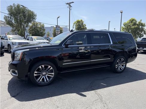 Used 2018 GMC Yukon XL Denali w/ Denali Ultimate Package image 62