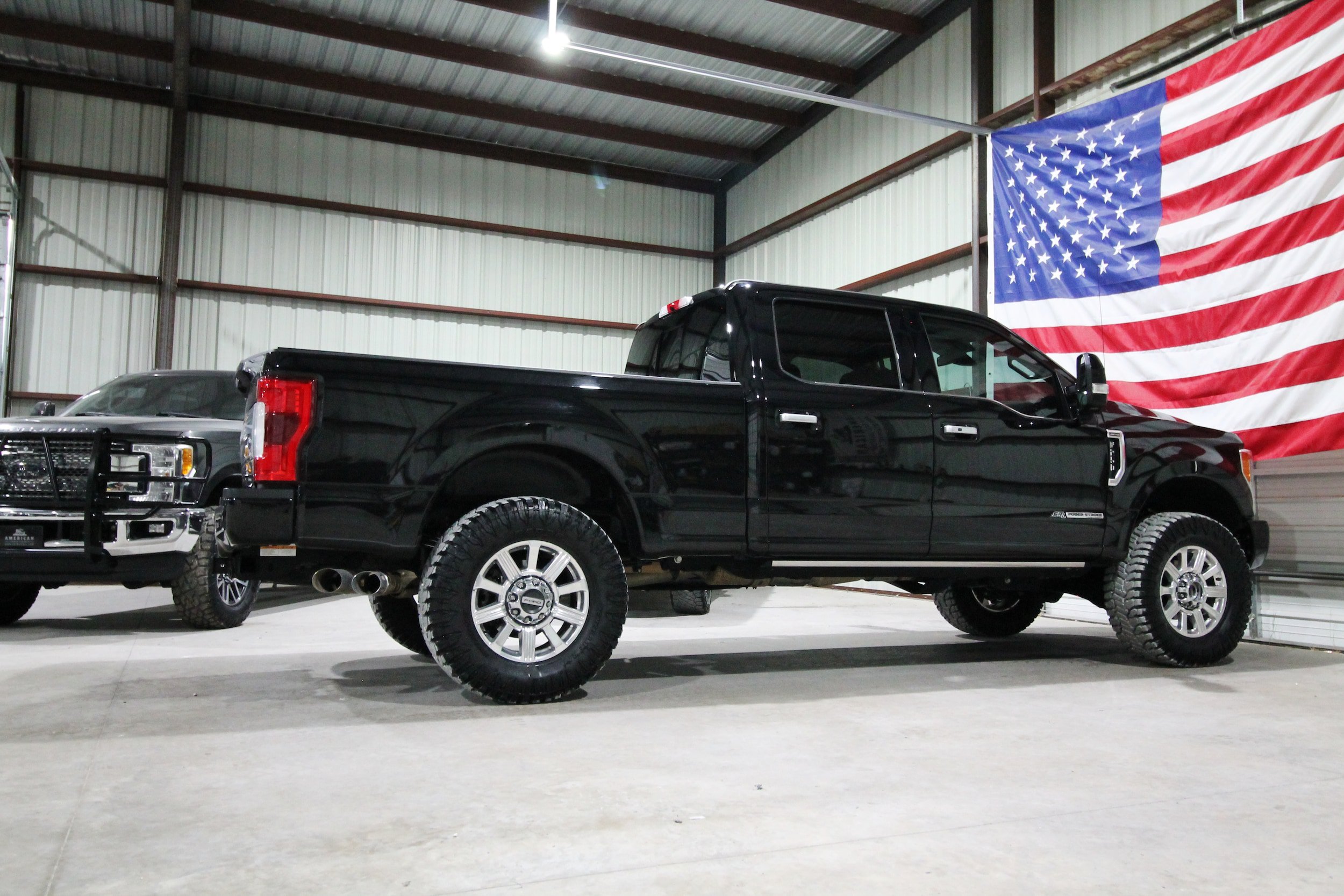 Used 2019 Ford F250 Limited AWD/4WD image 13