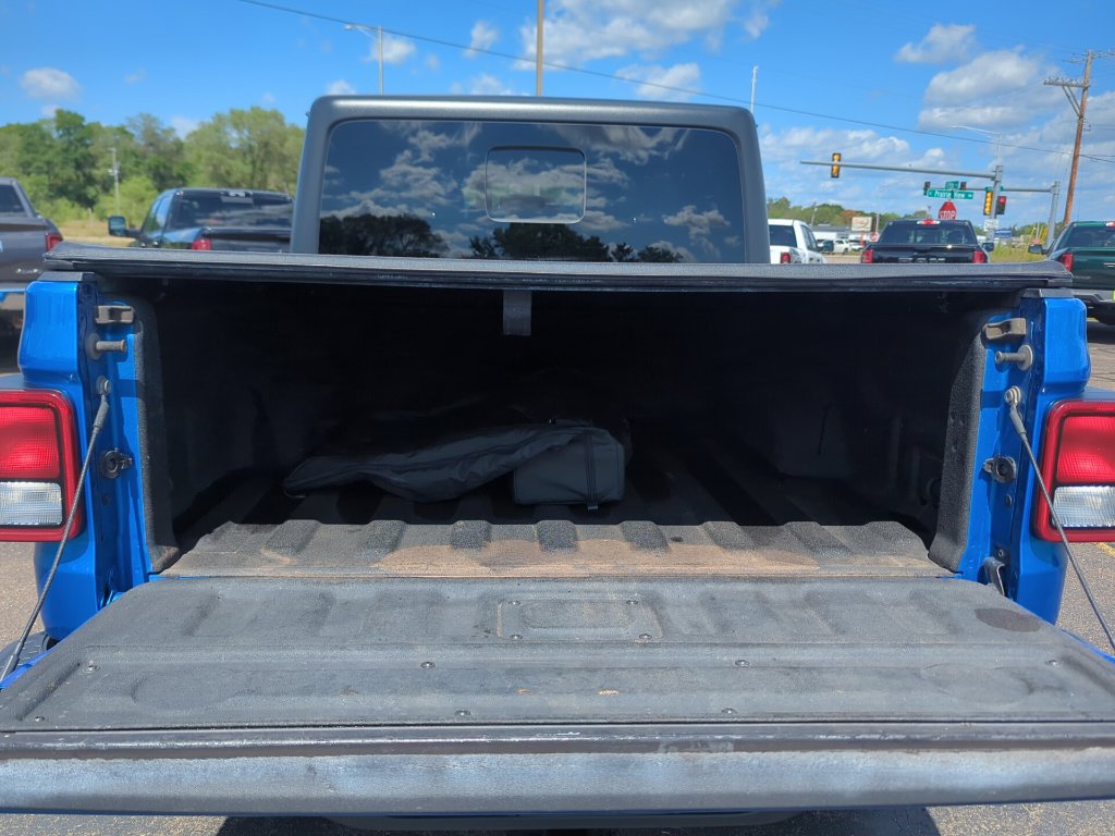 Used 2021 Jeep Gladiator Sport AWD/4WD image 10