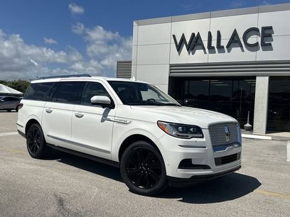Used 2022 Lincoln Navigator L Reserve