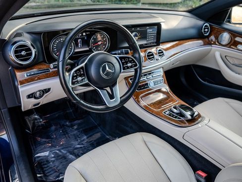 Used 2019 Mercedes-Benz E 300 4MATIC w/ Driver Assistance Package image 17