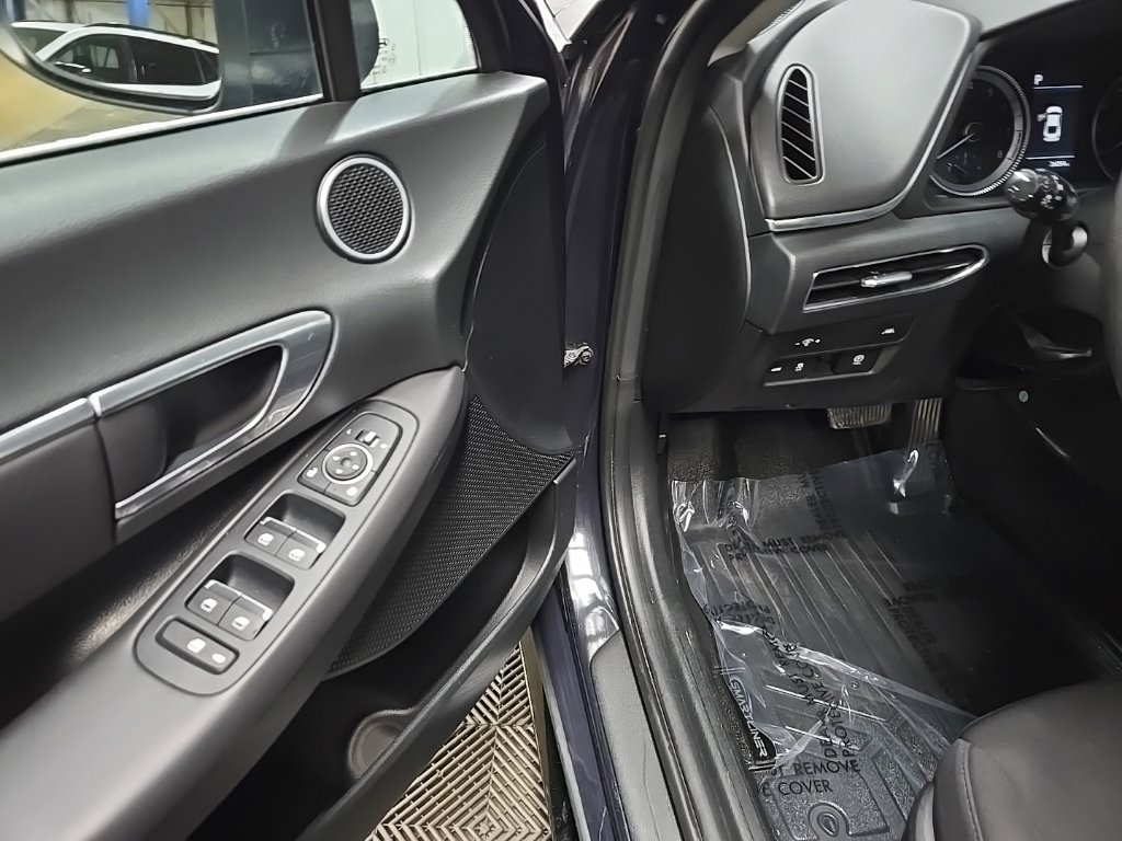 Used 2023 Hyundai Sonata SEL FWD image 27