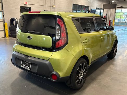 Used 2014 Kia Soul FWD image 4